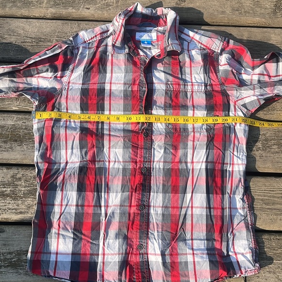 Columbia 
Men’s Rapid Rivers Long Sleeve Shirt - Picture 8 of 8